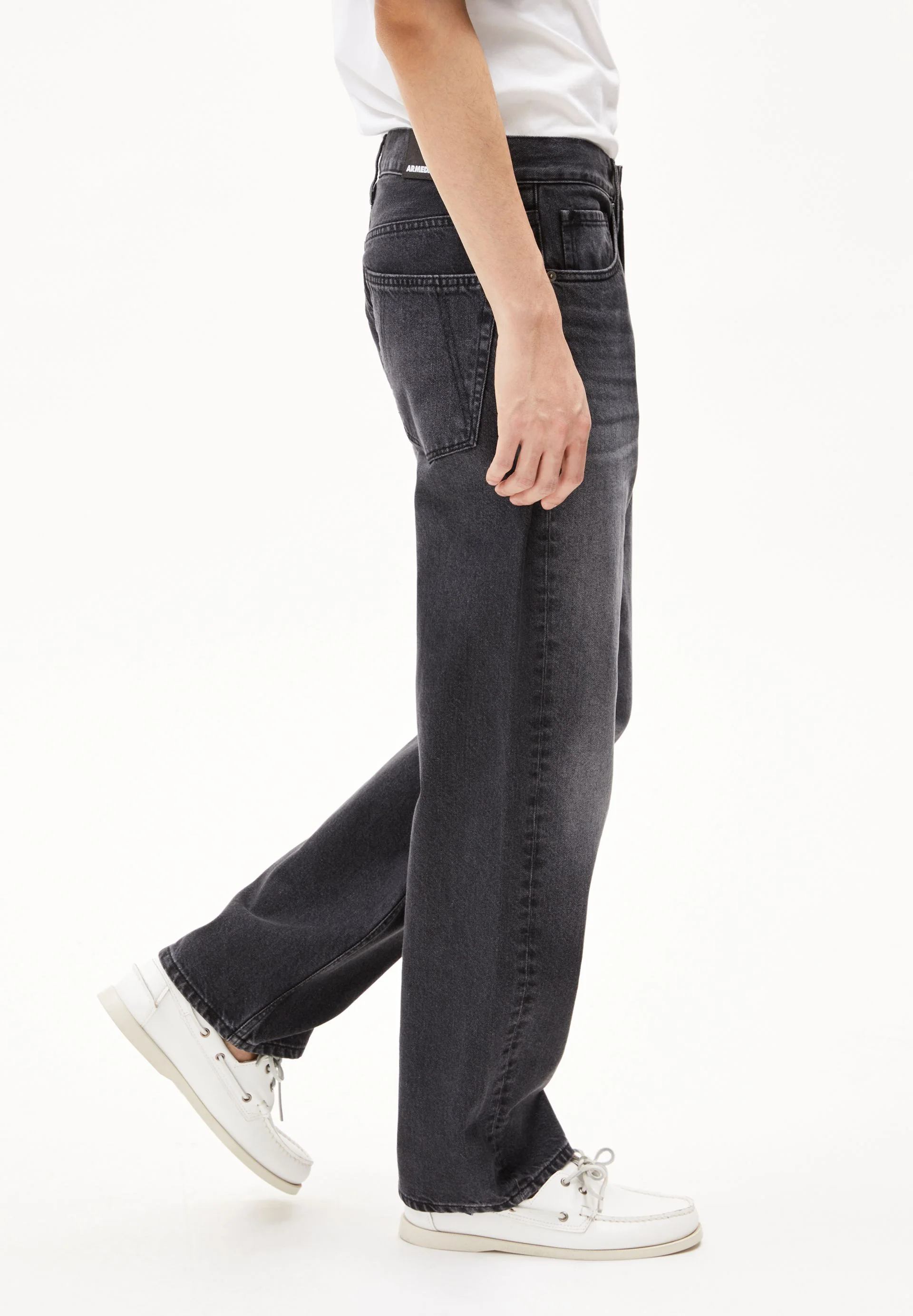 AARY | ashen - Image 6