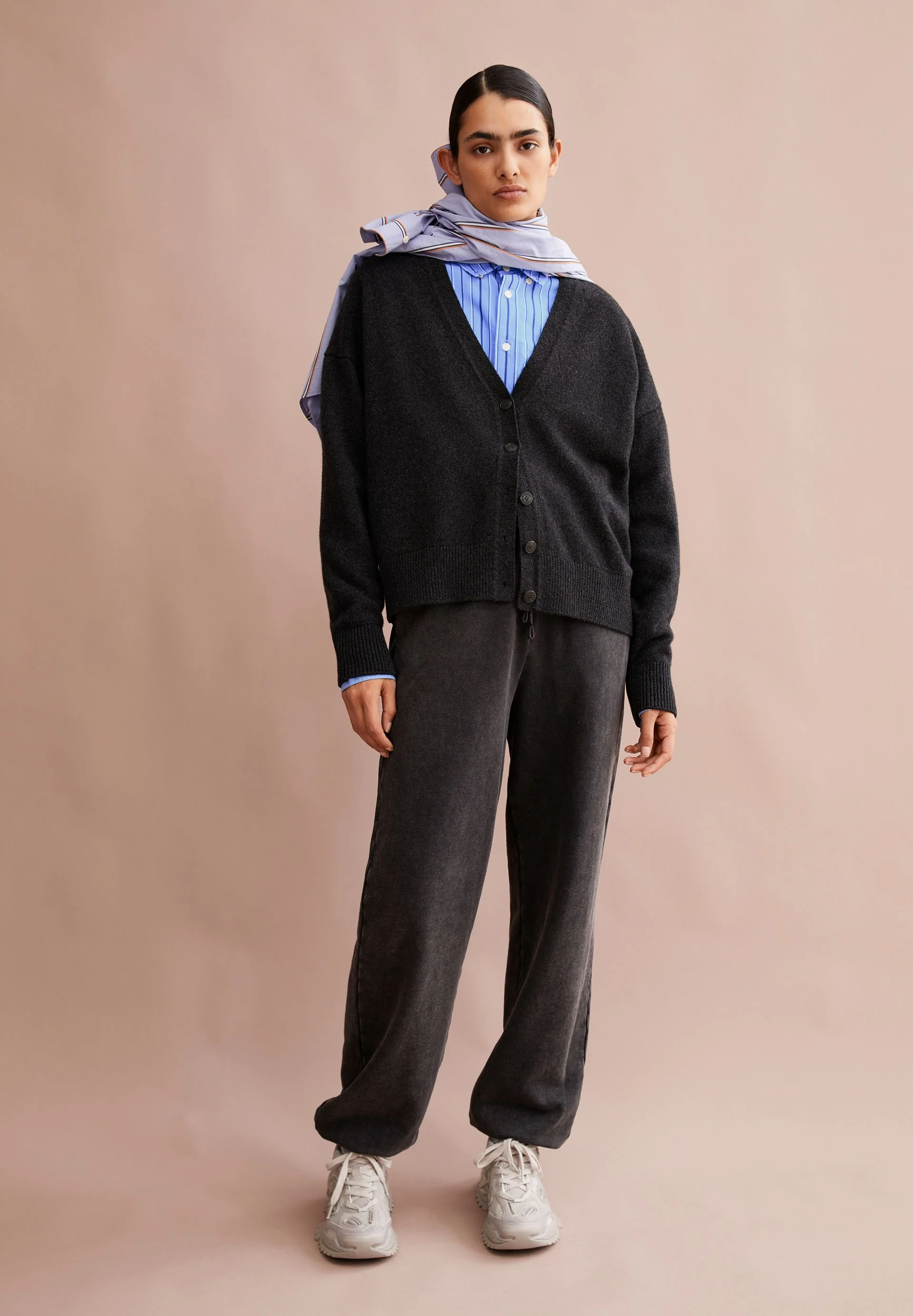 EMISAA GMT DYE SWEATPANT | black - Image 4