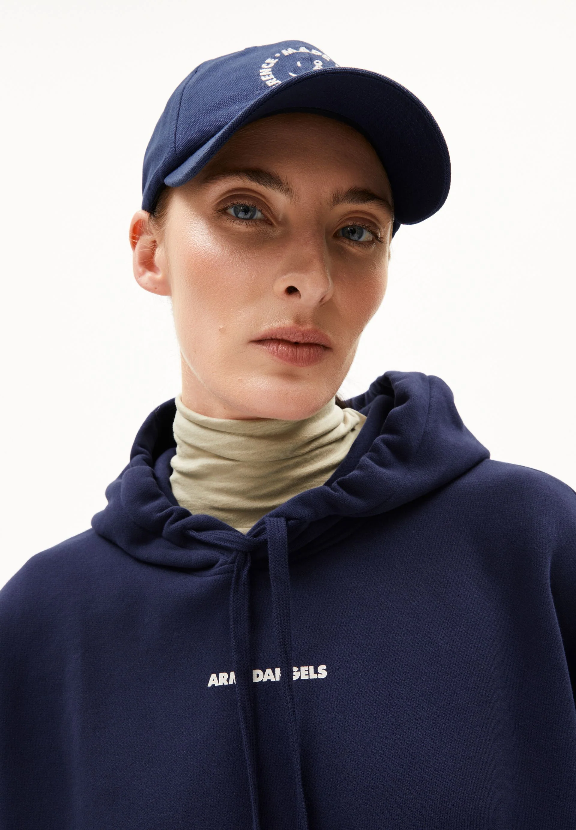 FRANCISARAA DIFFERENCE | tinted navy - Image 3