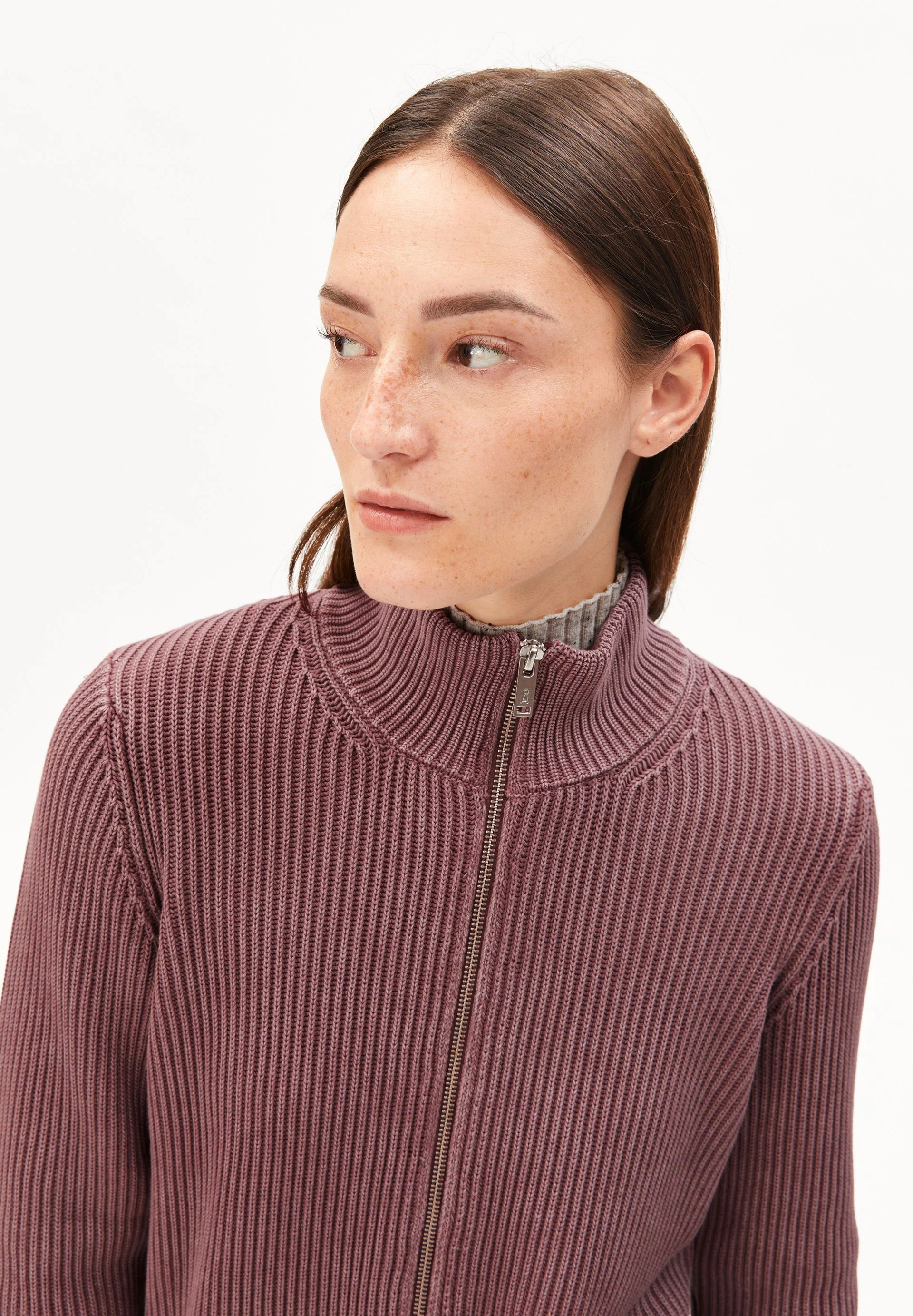 REBECCAA GMT DYE STRICKTROYER | dark berry - Image 3